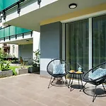 Central Westend Apartments